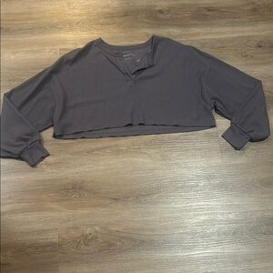 Aeropostale Gray Cropped Sweatshirt Long Sleeve